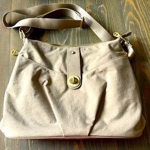 Baggalini Taupe Crossbody Bag Big Storage🔥🔥